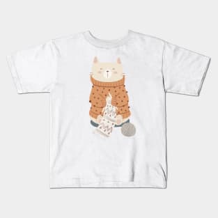 Cat knitting Kids T-Shirt